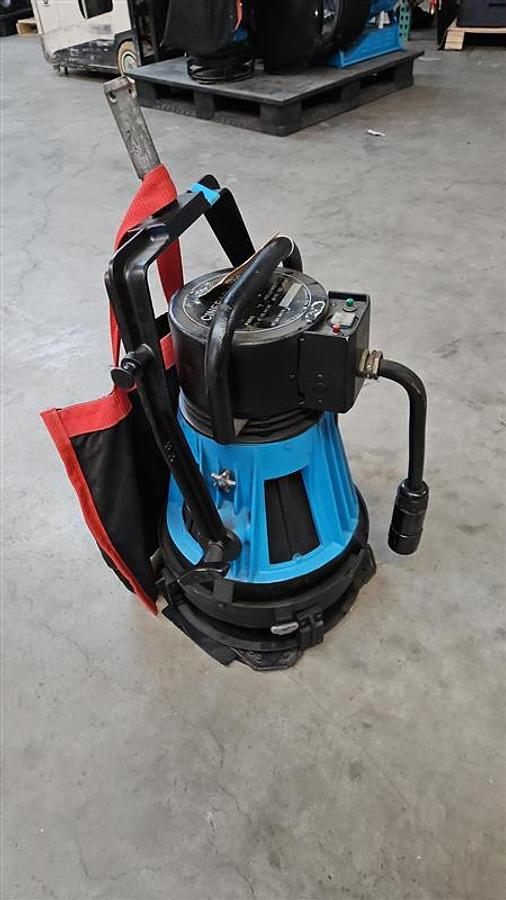 Used LTM Cinepar 2500W, Mounted Fresnal Light