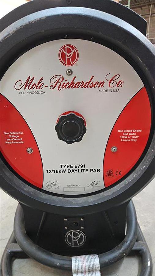 Used Mole Richardson Type 6791 Daylight Par 12/18K Studio Light