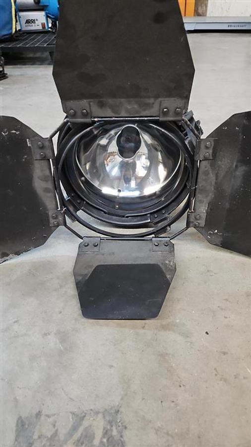 Used LTM Cinepar 1200MK, HMI Studio Light