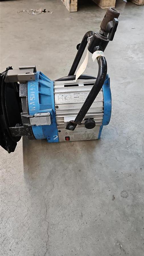 Used ARRI Arrisun 5 HMI PAR Light