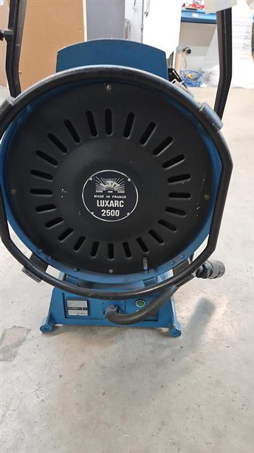 Used LTM Luxarc 2500 W, HMI Fresnal Light
