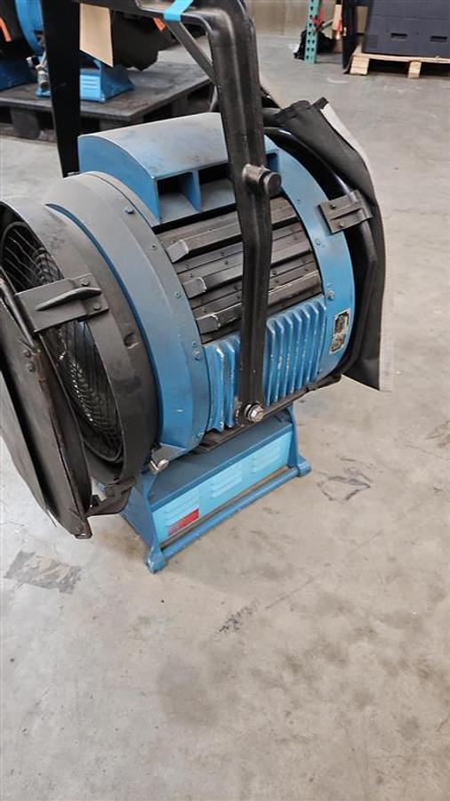 Used LTM Luxarc 2500 W, HMI Fresnal Light