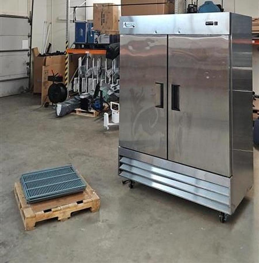 Used Avantco 54” 2 Solid Door Refrigerator with Casters 