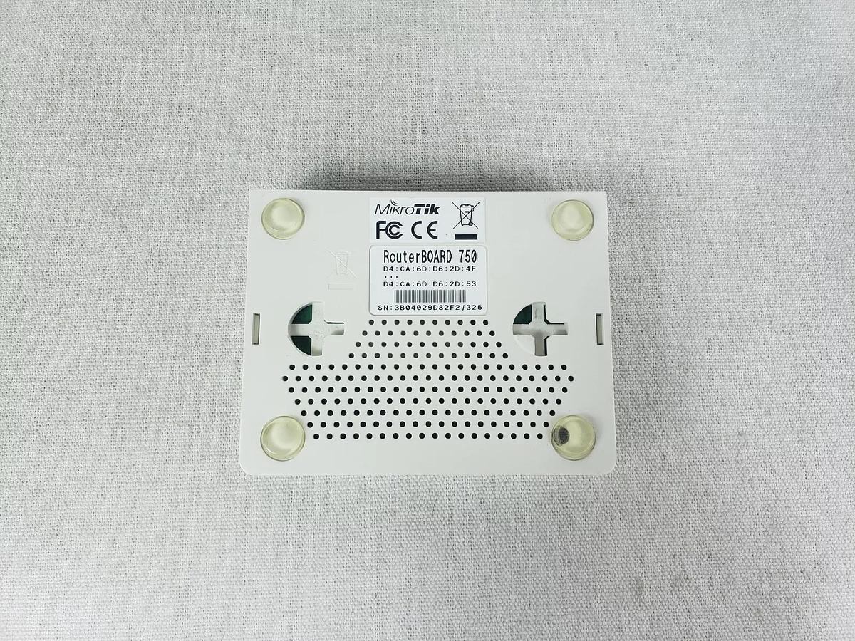 Used Mikrotik RB750 RouterBoard 750 5-Port 10/100 Ethernet Managed Router