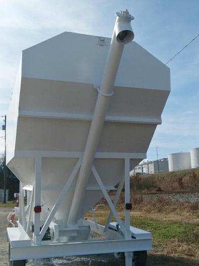 Used 2005 Belgrade 200Bbl Low Profile Portable Silo
