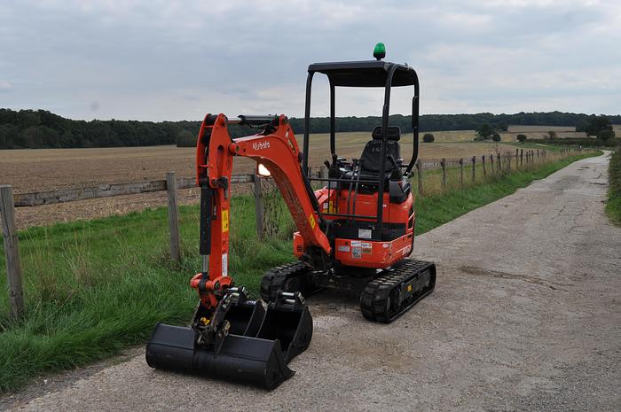 Used 2019 KUBOTA U17-3a