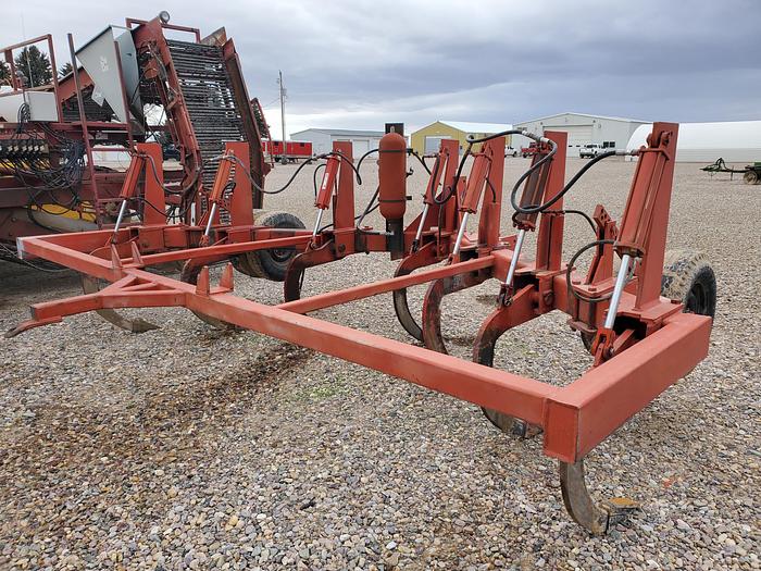 Used Watts 7 Shank Ripper