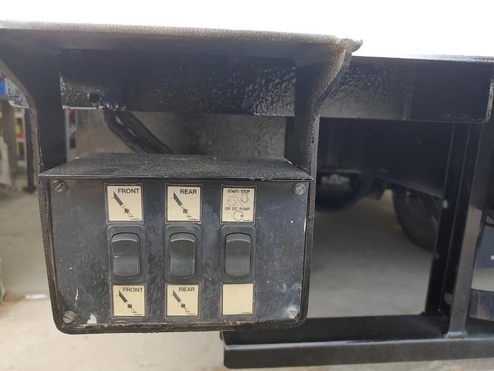 Used Altec AA55 60ft Bucket Boom on 2015 Ford F-750 4x2 Reg Cab Utility Truck - 44765