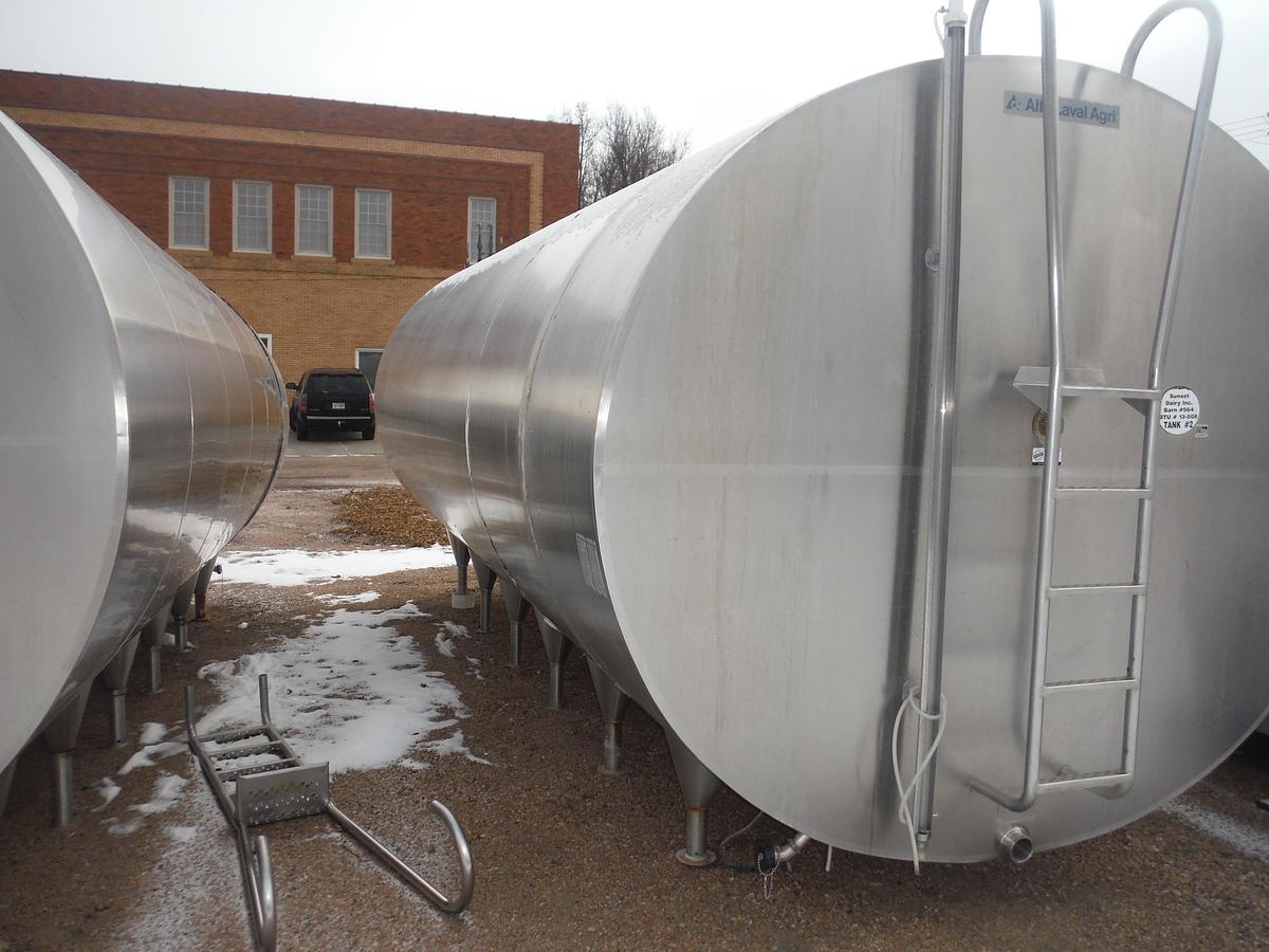 Used MILK TANK-7000