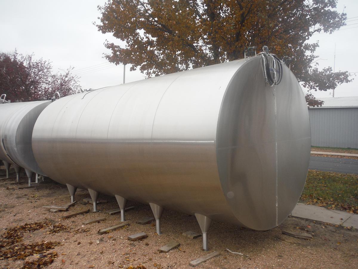 Used MILK TANK