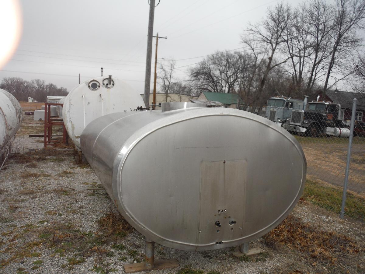 Used MILK TANK 1800