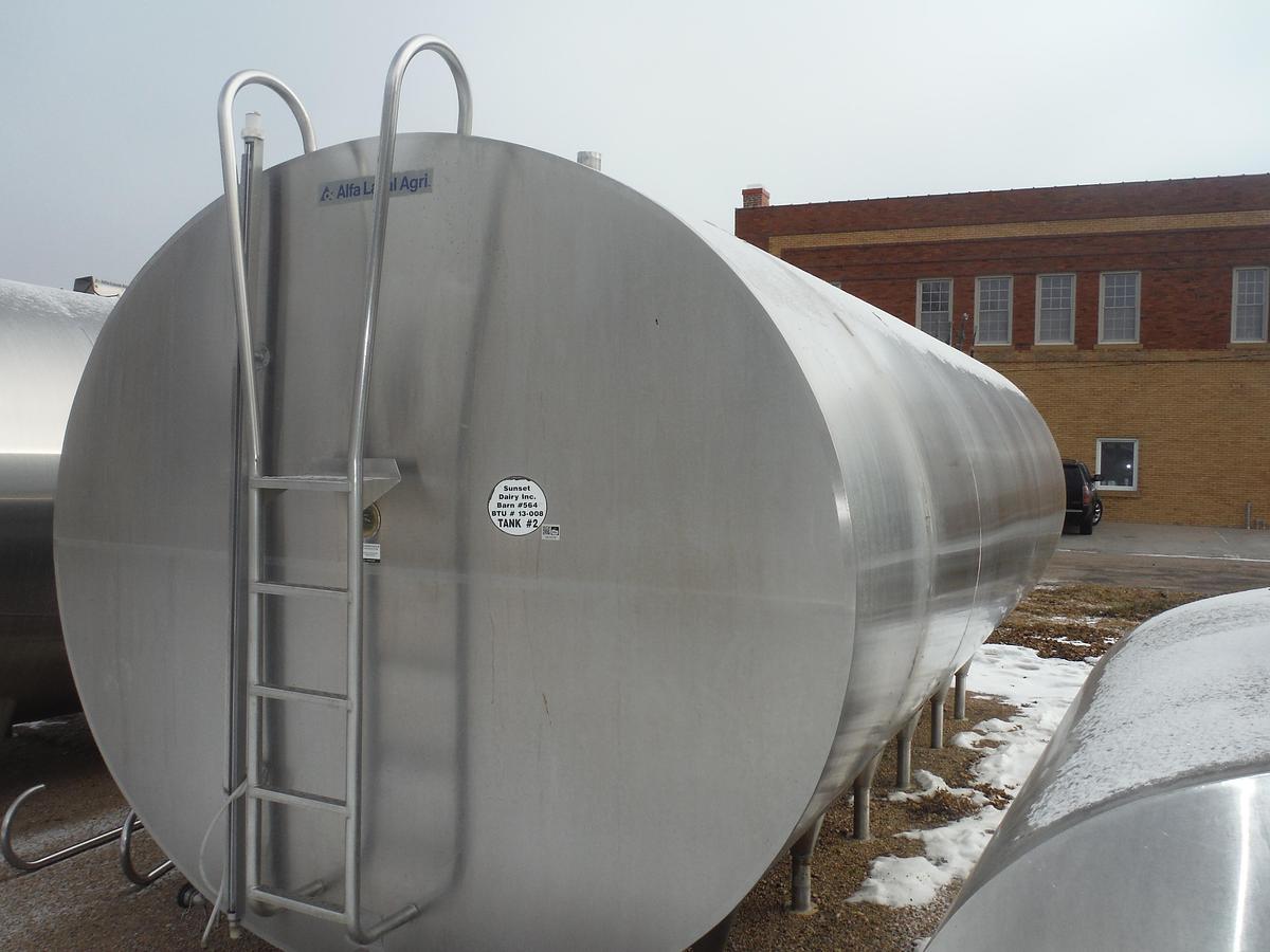 Used MILK TANK-7000