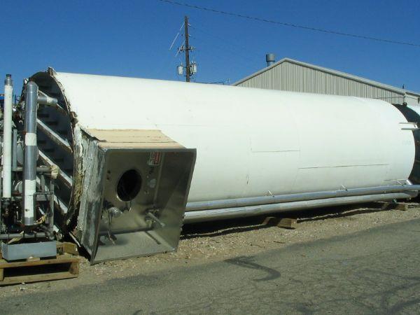 Usado 10000 GALLON STORAGE TANK.  CP SERIAL 3966 &amp; 3963