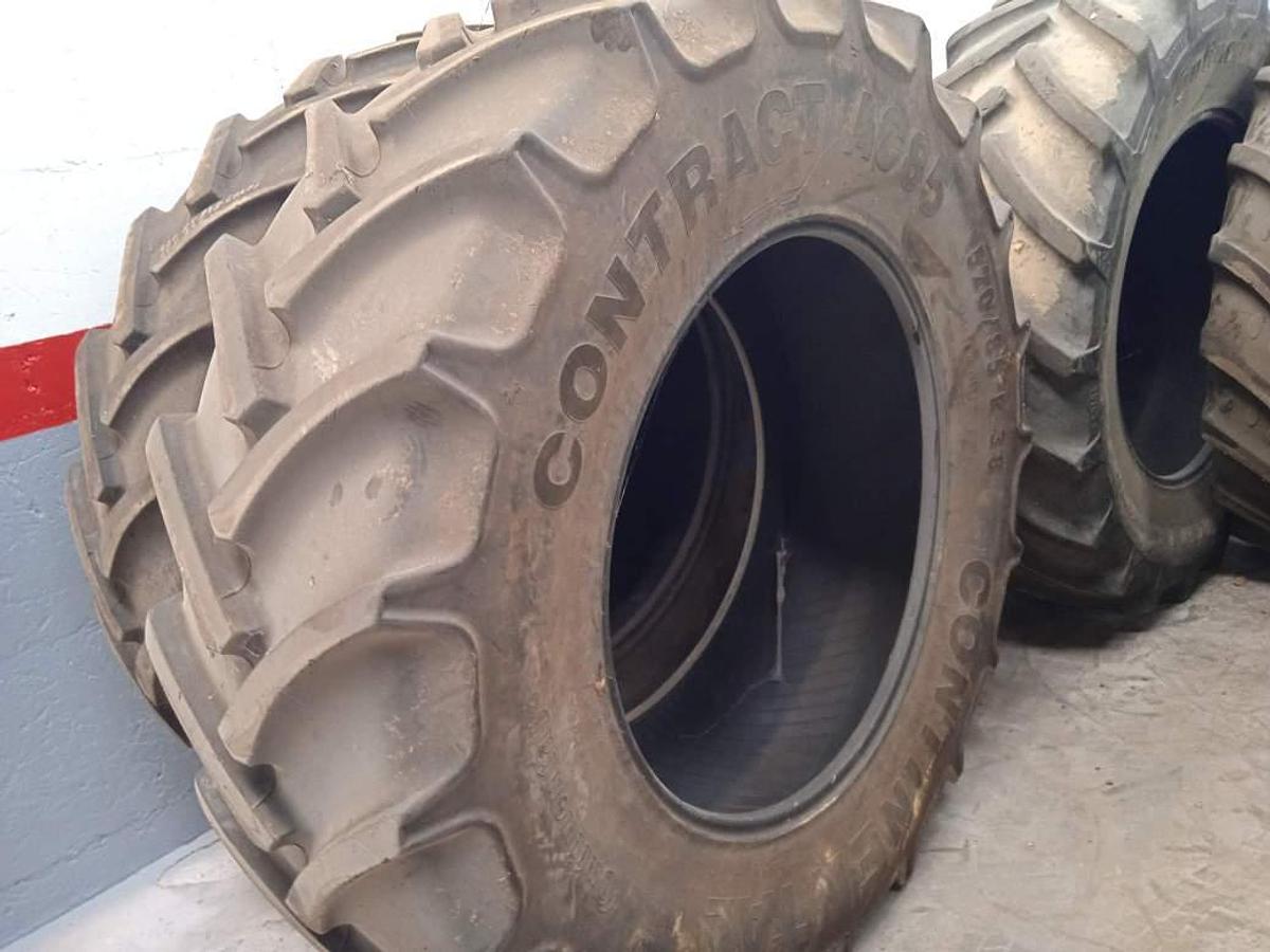 Usado CONTINENTAL 520/85 R38