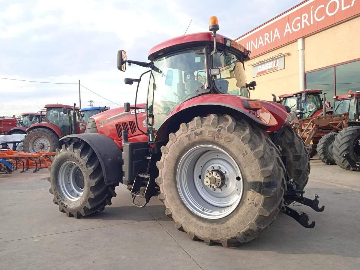 Usado 2011 CASE PUMA 195 CVX