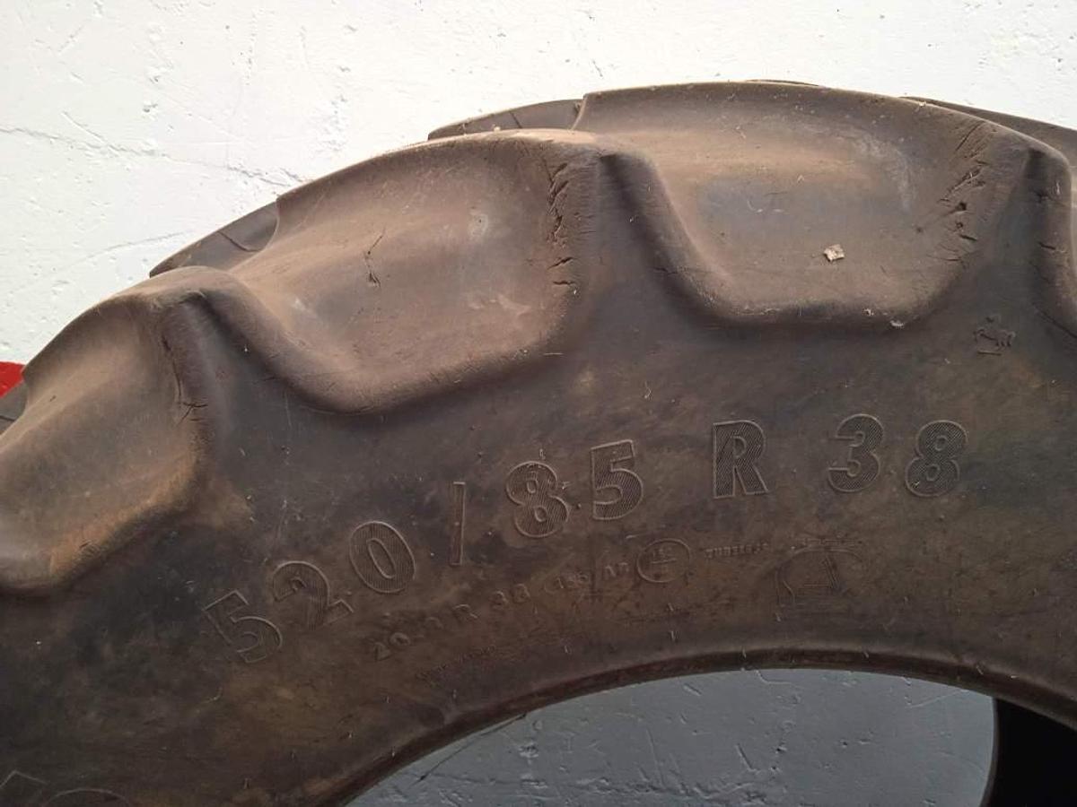 Usado CONTINENTAL 520/85 R38