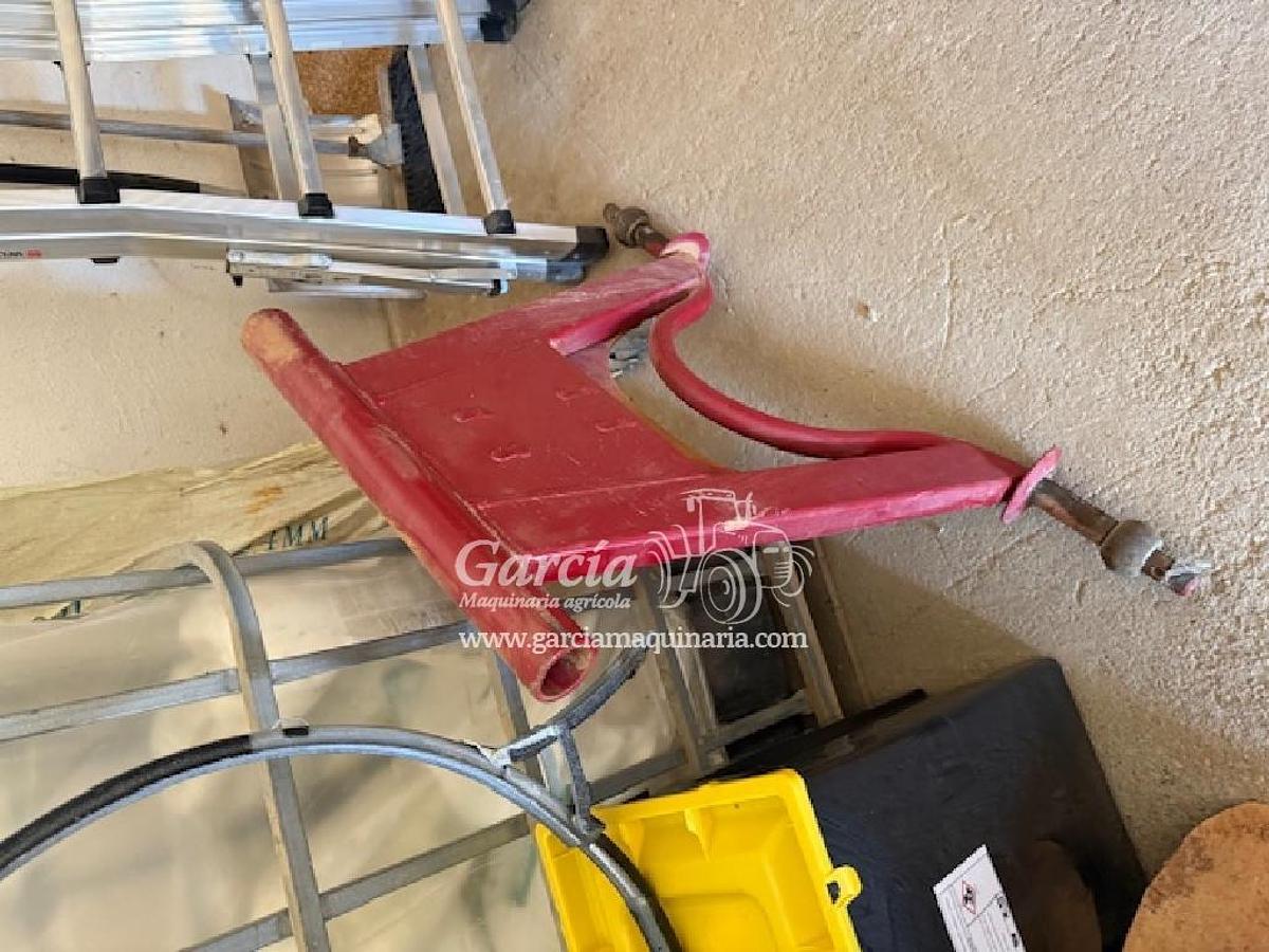 Usado Apero HARDI MÁSTER PULVERIZADOR