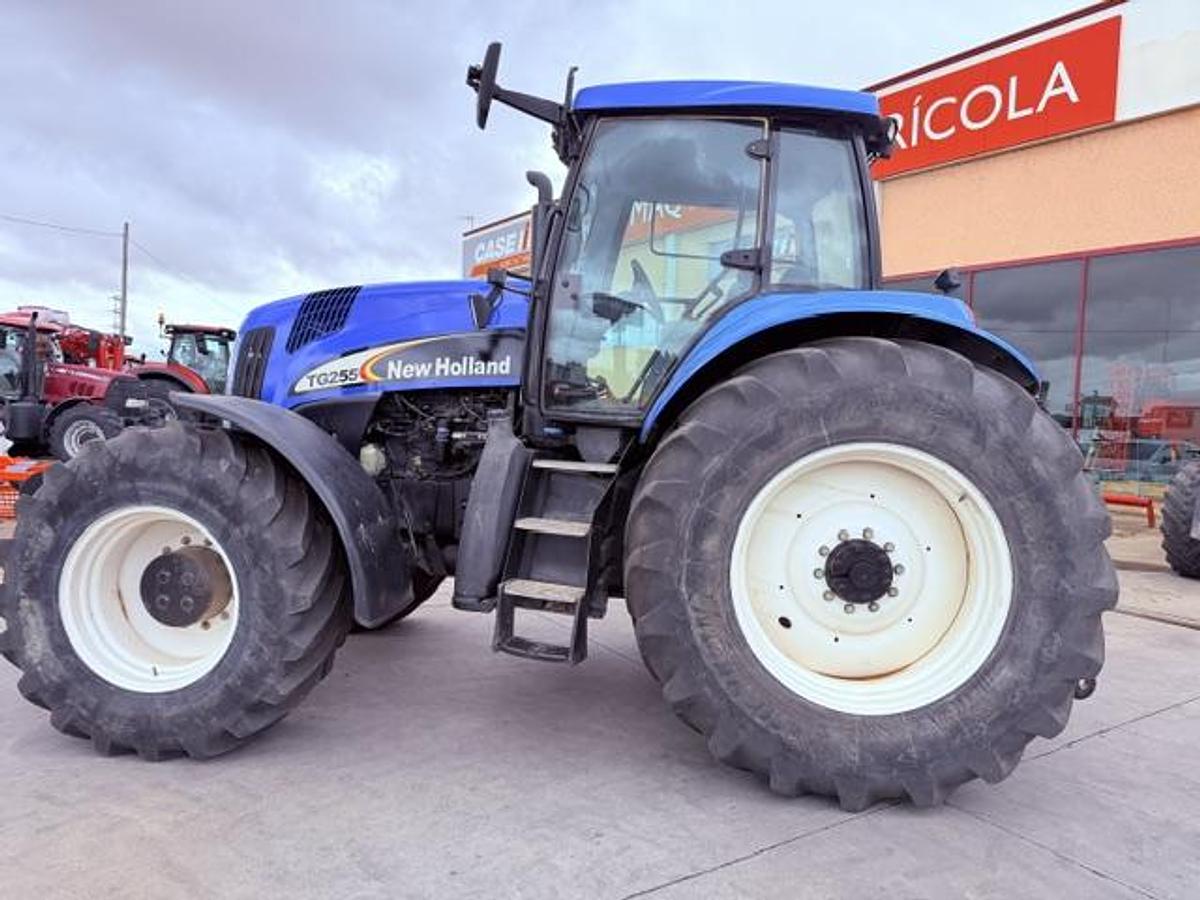 Usado 2005 NEW HOLLAND TG 255