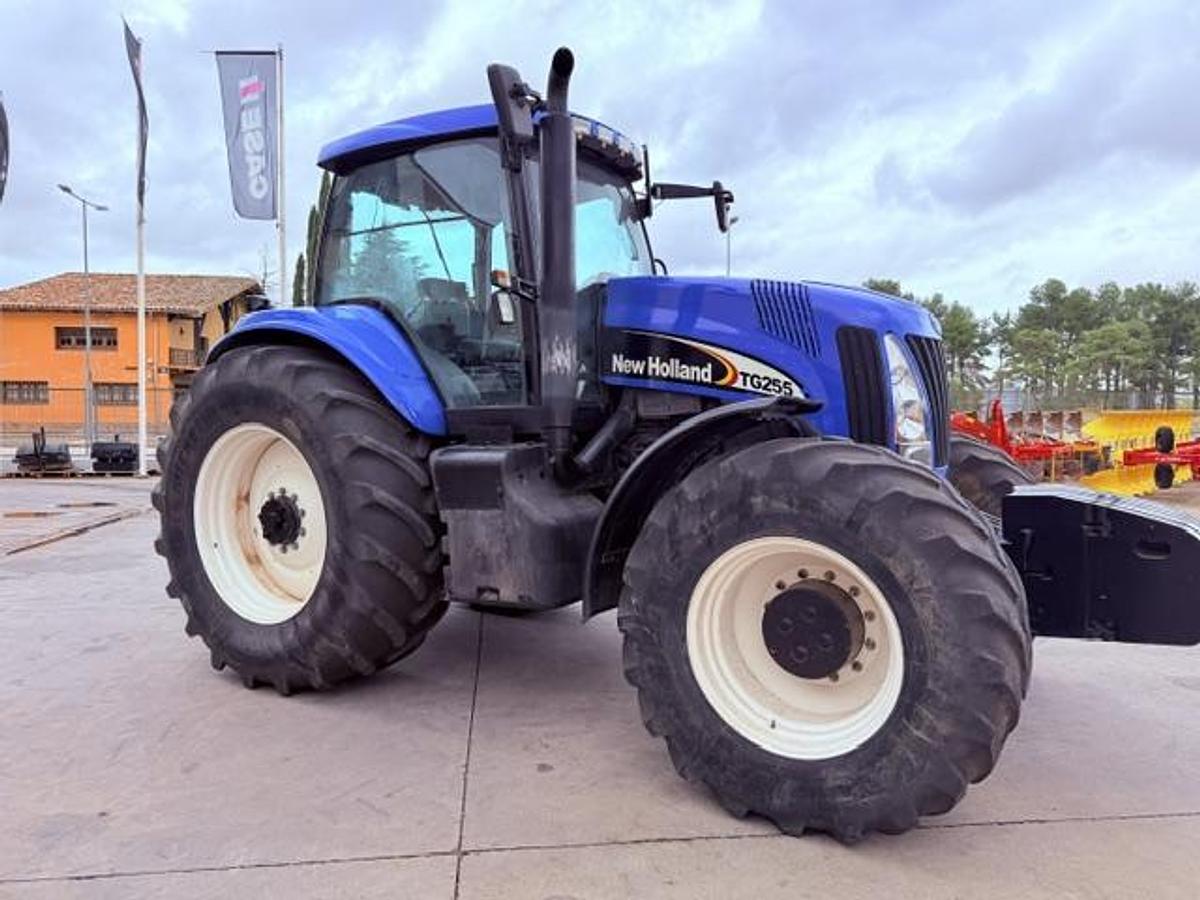 Usado 2005 NEW HOLLAND TG 255