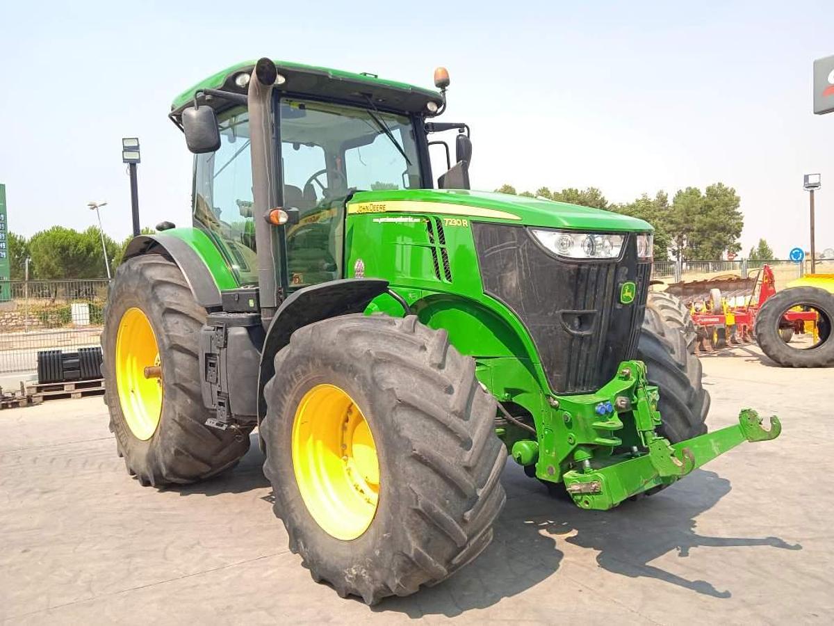 Usado JOHN DEERE 7230R