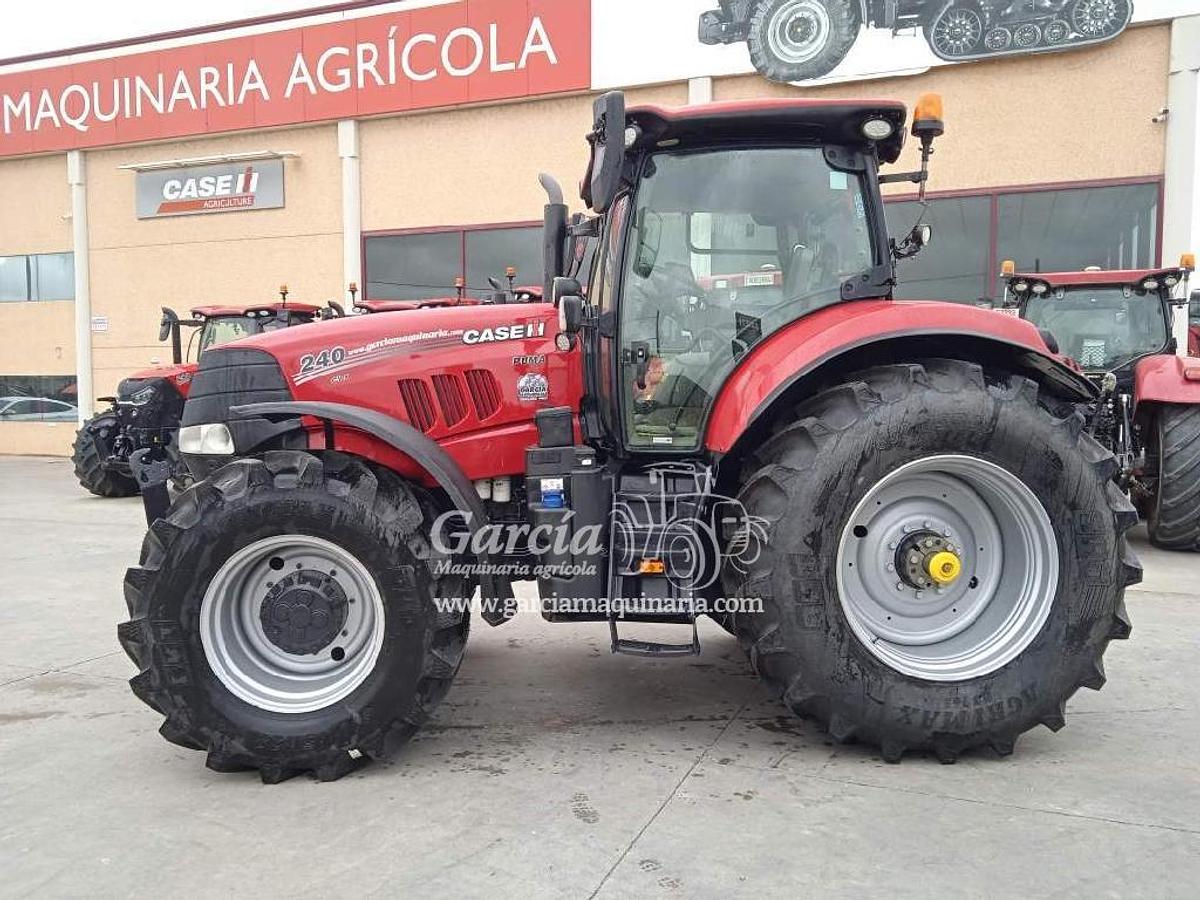 Usado Tractor CASE PUMA 240 CVX | 240 C.V. 3.348 horas