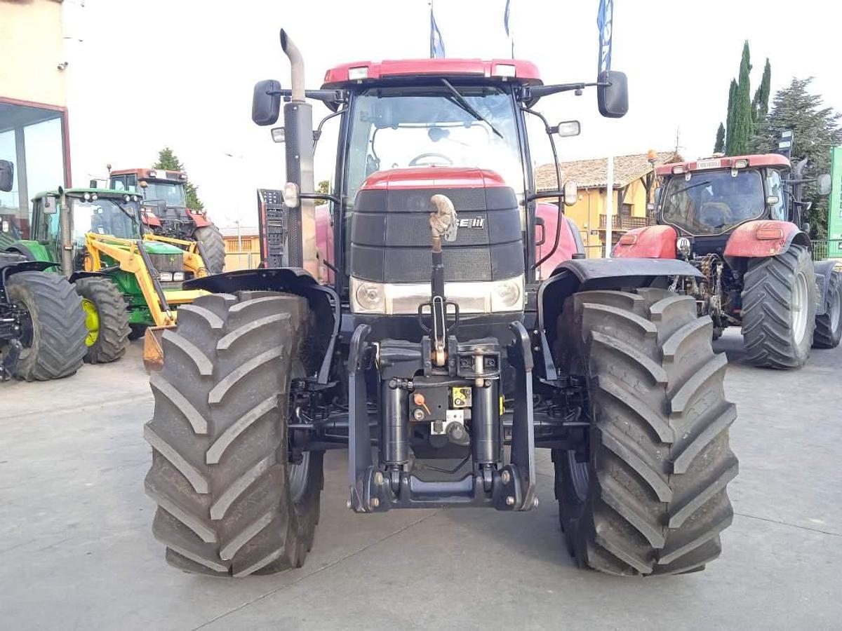 Usado 2011 CASE PUMA 195 CVX