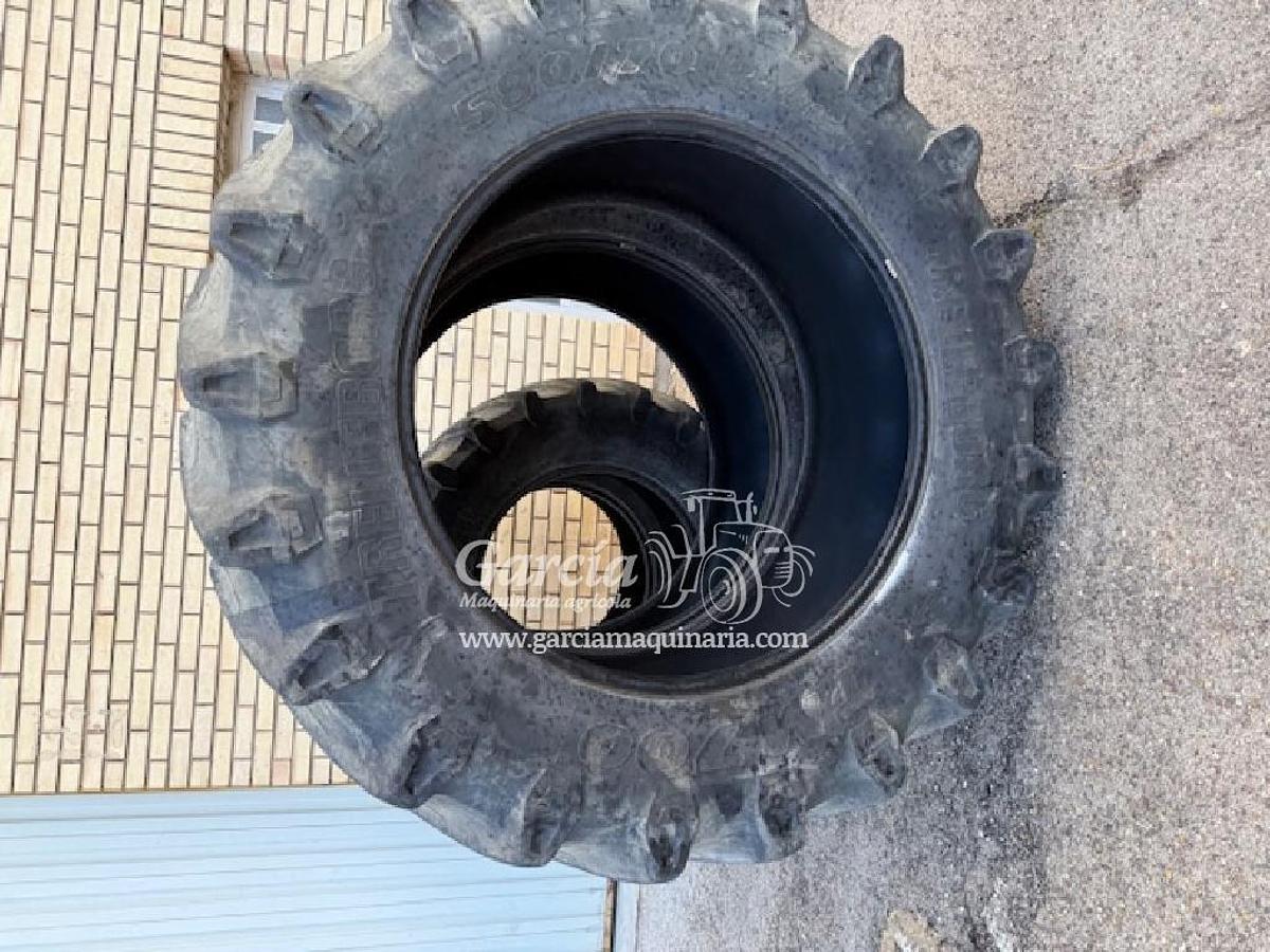 Usado TRELLEBORG 580/70 R42 – 480/70 R30