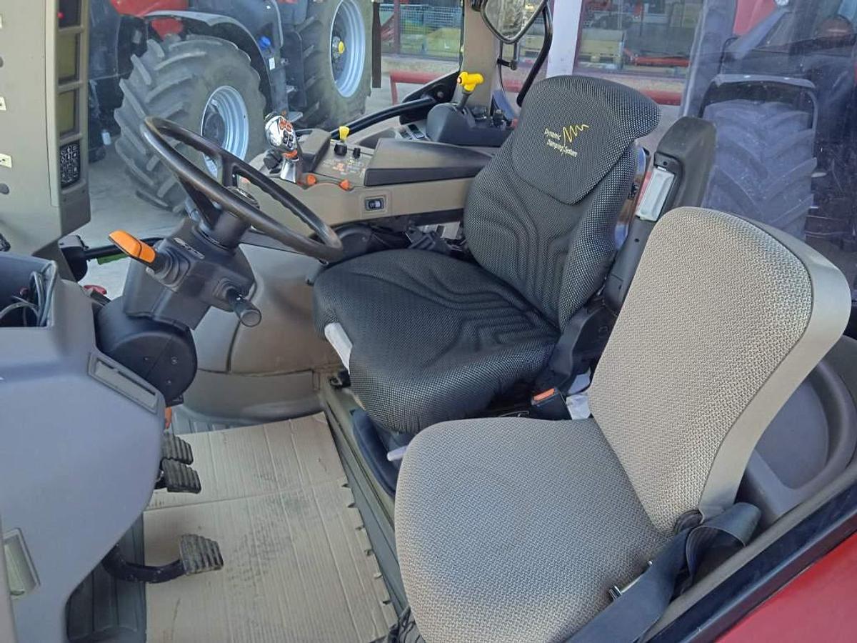 Usado 2014 CASE MAXXUM 120 CVX