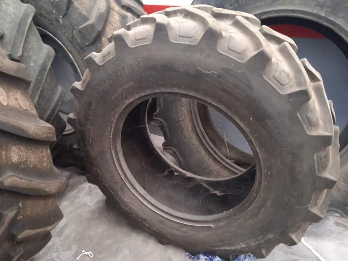 Usado LINGLONG Neumático 420/85R28