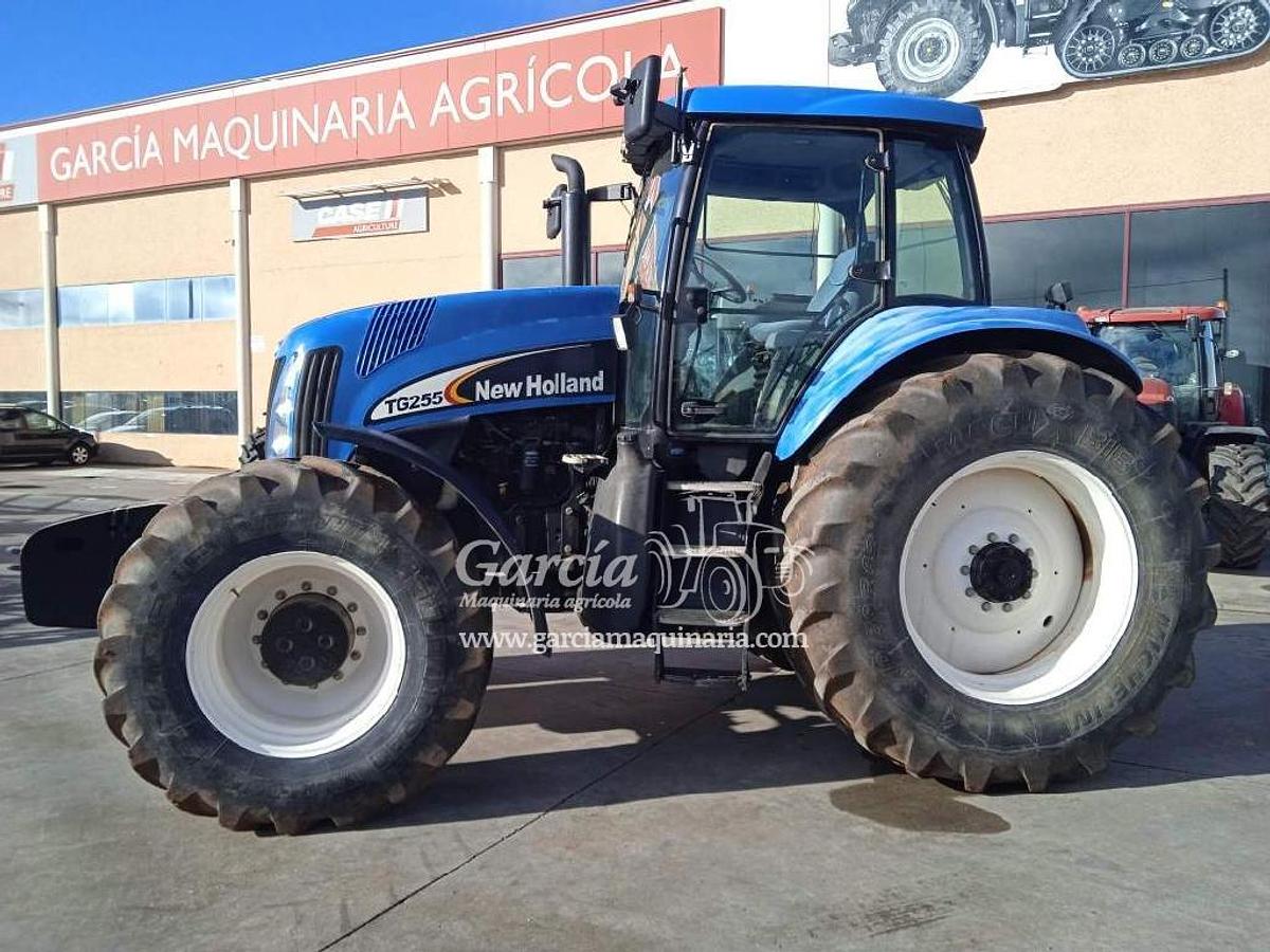 Usado Tractor NEW HOLLAND TG 255 | 255 C.V. 14.600 horas