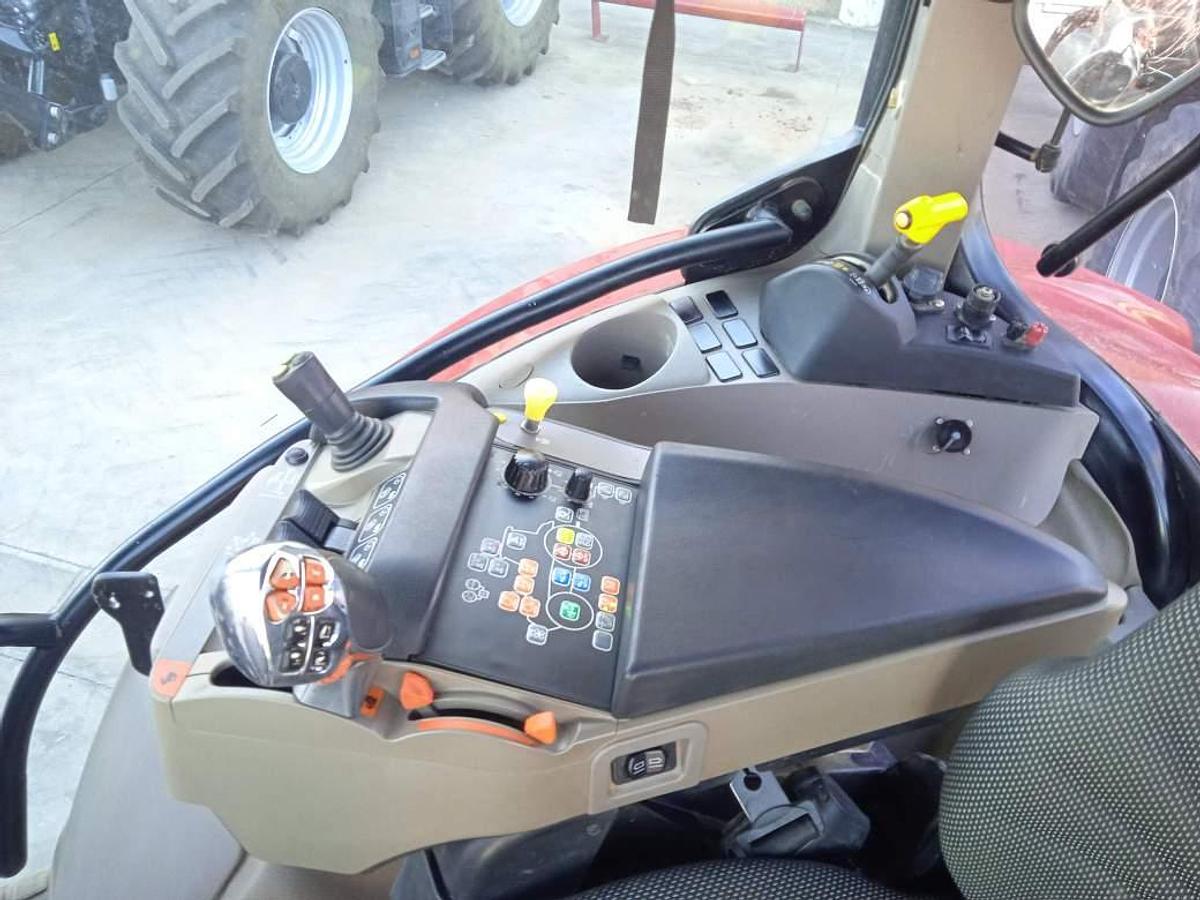 Usado 2014 CASE MAXXUM 120 CVX