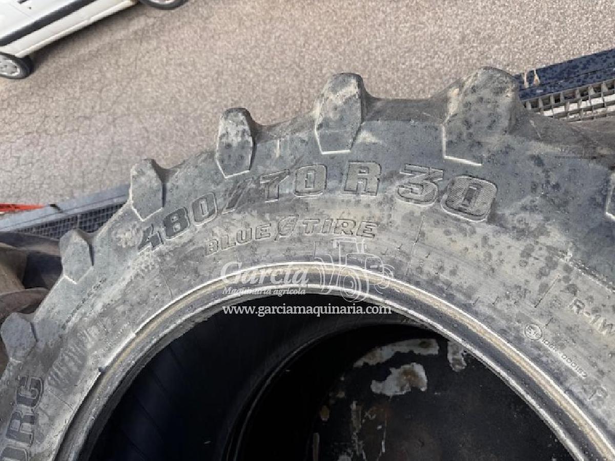 Usado TRELLEBORG 580/70 R42 – 480/70 R30