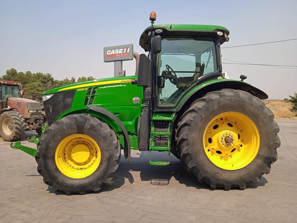 Usado JOHN DEERE 7230R