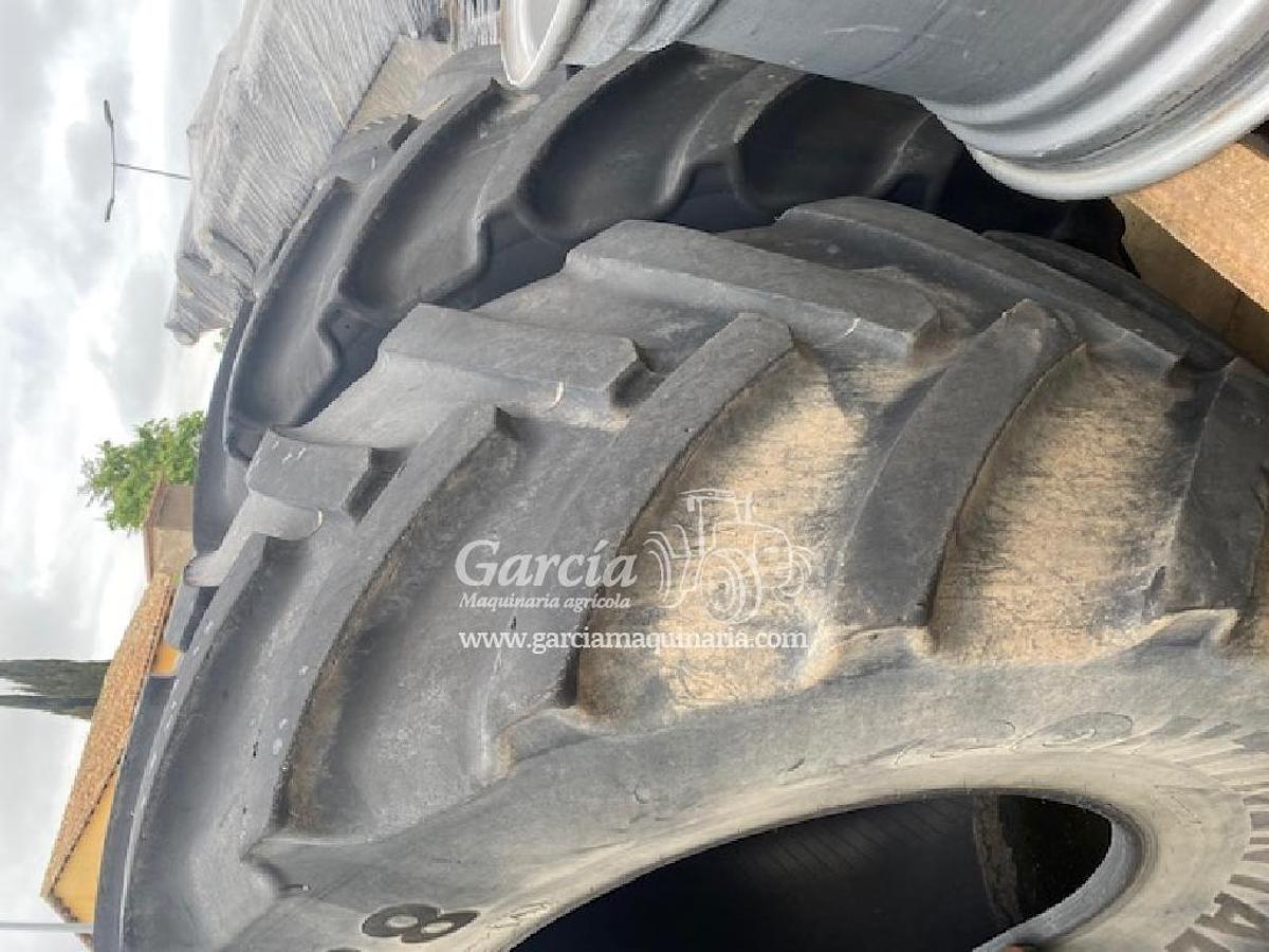 Usado CONTINENTAL 650/75 R38