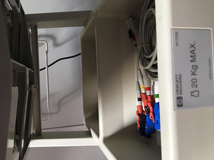 Gebraucht Hewlett Packard EKG PageWriter Kardiograph M1772A auf Trolley