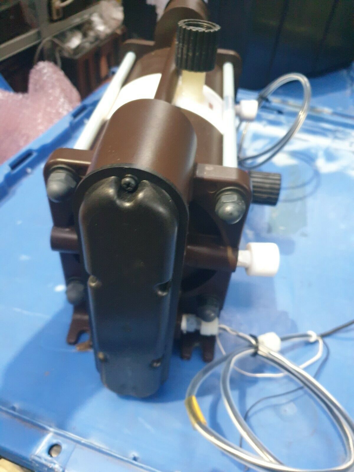 Used Iwaki FF-20BT1 Bellows Pump