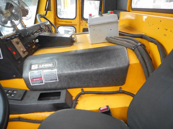 Used 2006 Mack LE613- Stock #: 4977