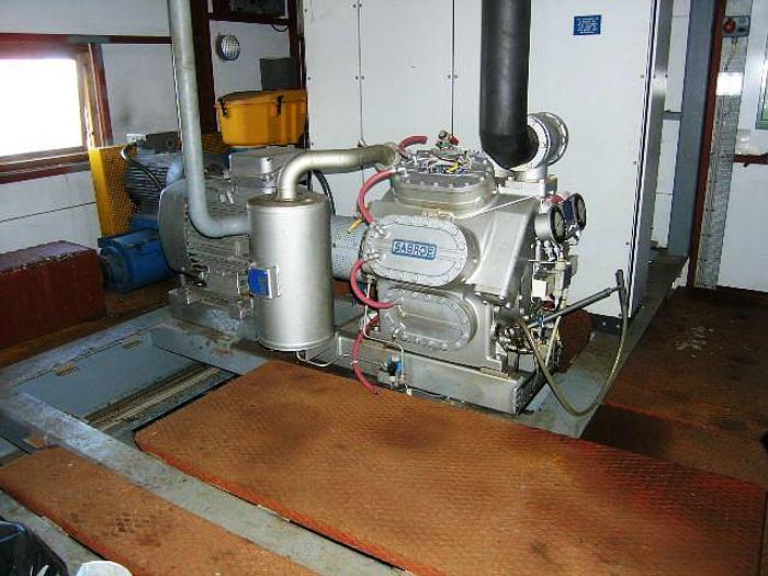 Used FINSAM – plate ice machine plant. Model VIP 18B UAV.