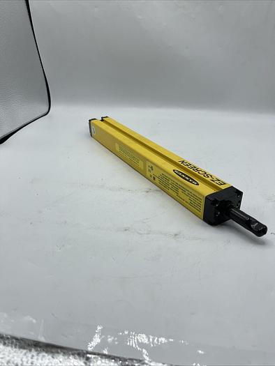Used Banner SLSCR30-300Q8 Light Curtain Ez Screen Receiver