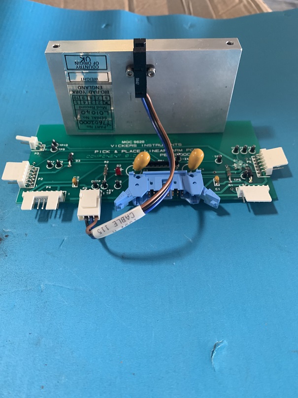 Used Bio-Rad Y7602000 Vickers Instruments Pick & Place Linear Arm PCB PER2B00C