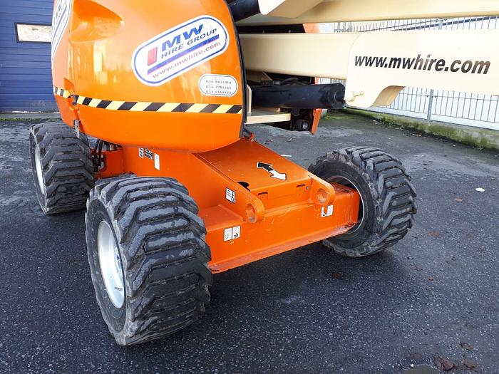 Used 2010 JLG 450AJ