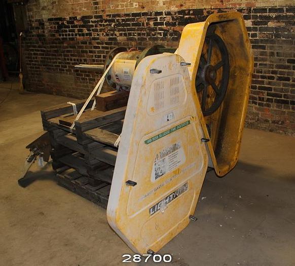 Used Lightnin 25-V0-15 Agitator Side Mount, 28" Propeller Diameter #28700