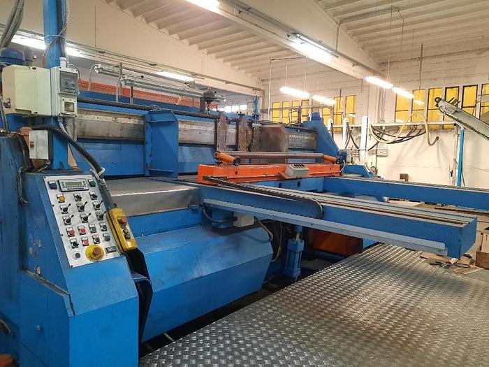 Used G&F 3600x1650 | year 1981