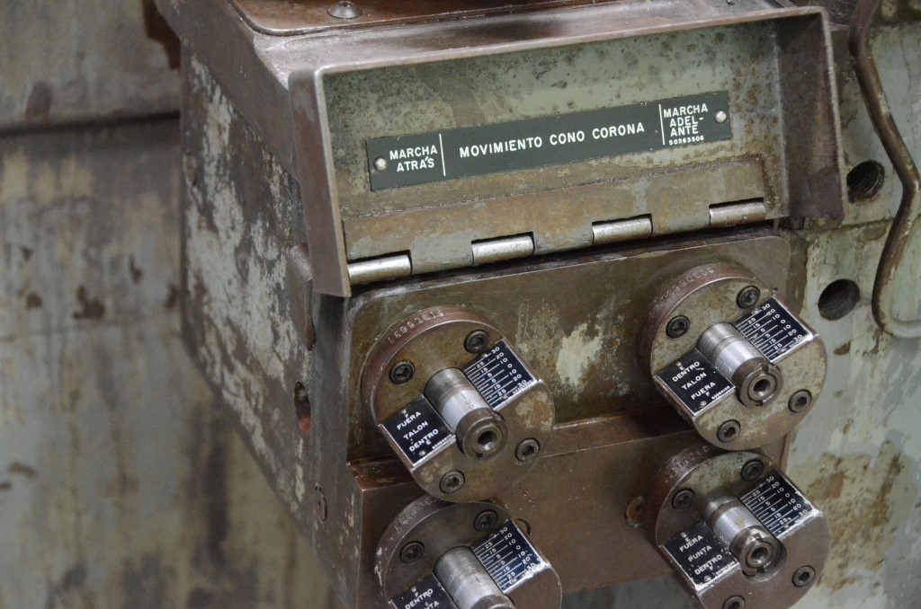 Usado GLEASON 503 Lapeadora de engranajes #7082