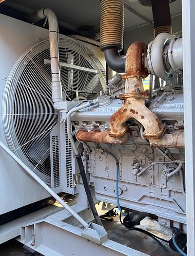 Used Detroit Spectrum 750kW Generator