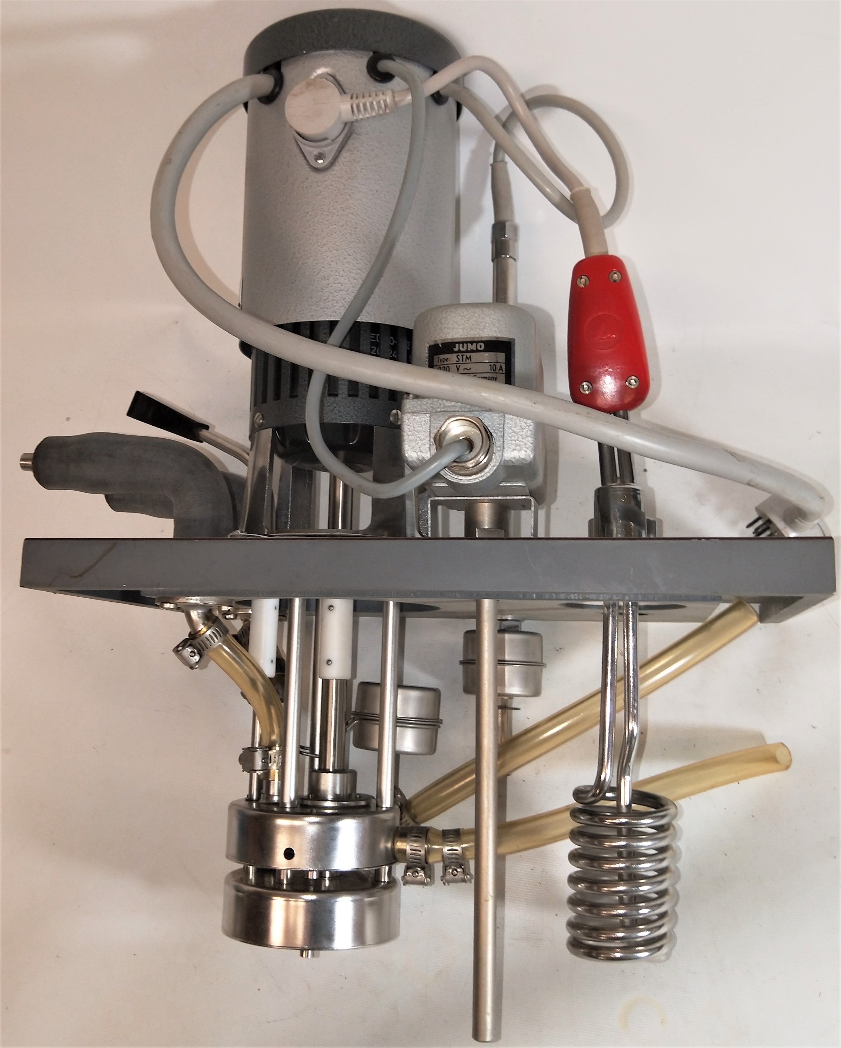 New Open Box (1500) Lauda D8/17VUK Bath Circulator with Jumo STM Thermostat