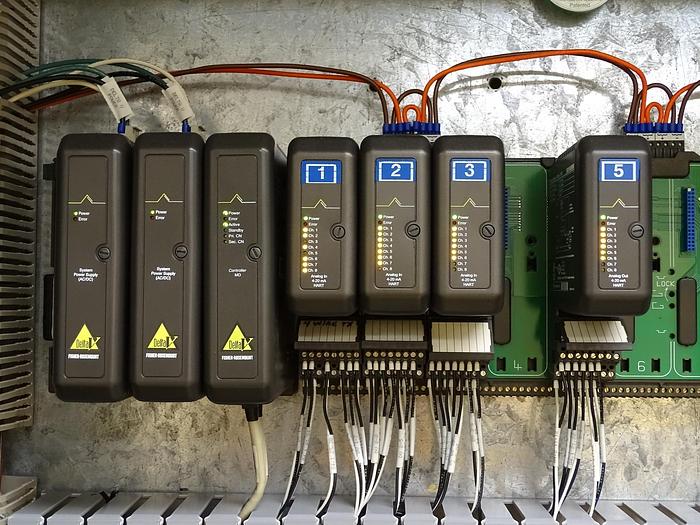 Used FISHER-ROSEMOUNT DELTA V POWER SUPPLY SYSTEM AND COMPONENTS