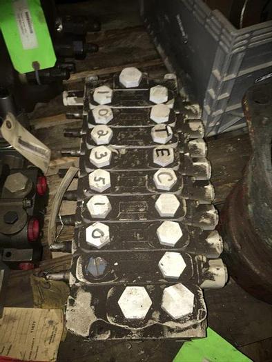 Used 0 Driltech STACKER ASSEMBLY VALVE - 001023-510