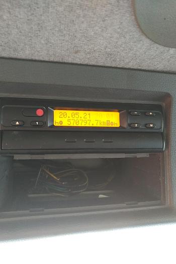 Used 2003 VOLVO FL 220 15 ton refrigerated truck