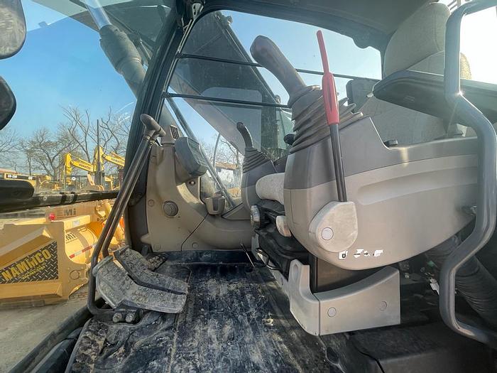 Used 2012 JOHN DEERE 200D LC EXCAVATOR